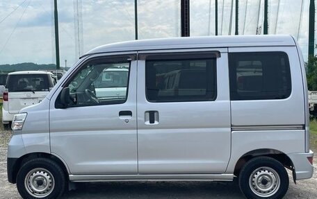 Daihatsu Hijet, 2021 год, 783 000 рублей, 5 фотография