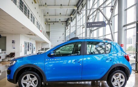 Renault Sandero II рестайлинг, 2017 год, 1 348 000 рублей, 4 фотография