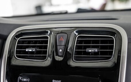 Renault Sandero II рестайлинг, 2017 год, 1 348 000 рублей, 22 фотография