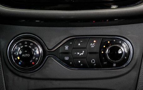 Renault Sandero II рестайлинг, 2017 год, 1 348 000 рублей, 26 фотография