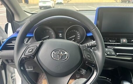 Toyota C-HR I рестайлинг, 2022 год, 1 743 001 рублей, 17 фотография