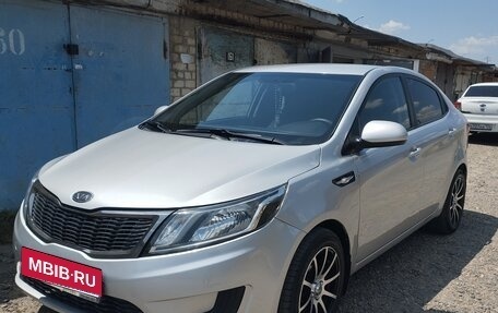 KIA Rio III рестайлинг, 2011 год, 800 000 рублей, 1 фотография
