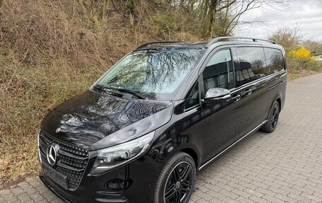 Mercedes-Benz V-Класс, 2024 год, 12 500 000 рублей, 1 фотография