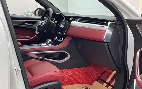 Jaguar F-Pace, 2022 год, 3 850 000 рублей, 10 фотография