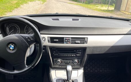 BMW 3 серия, 2009 год, 1 300 000 рублей, 6 фотография
