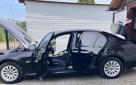 BMW 3 серия, 2009 год, 1 300 000 рублей, 9 фотография