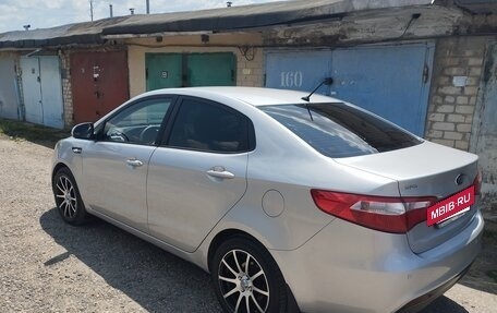 KIA Rio III рестайлинг, 2011 год, 800 000 рублей, 9 фотография