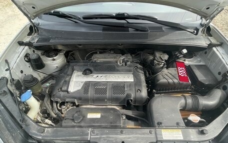 Hyundai Tucson III, 2006 год, 1 000 000 рублей, 6 фотография