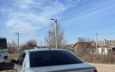 Toyota Corolla, 2005 год, 490 000 рублей, 5 фотография