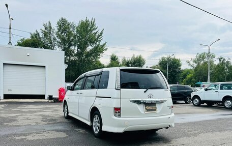 Toyota ISis I, 2011 год, 1 179 000 рублей, 8 фотография