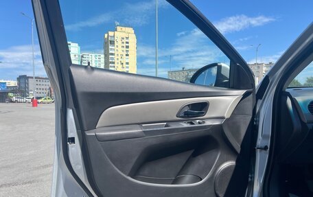 Chevrolet Cruze II, 2011 год, 735 000 рублей, 13 фотография