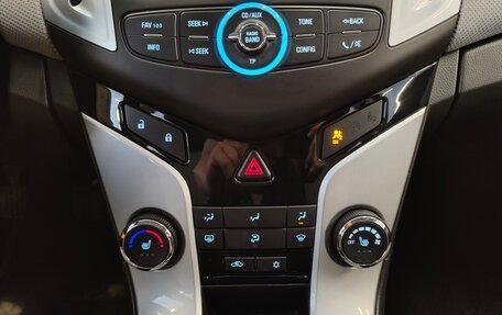 Chevrolet Cruze II, 2014 год, 784 000 рублей, 9 фотография