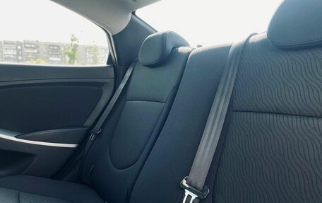 Hyundai Solaris II рестайлинг, 2011 год, 755 000 рублей, 16 фотография