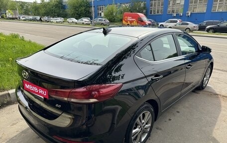 Hyundai Elantra VI рестайлинг, 2018 год, 1 630 000 рублей, 4 фотография