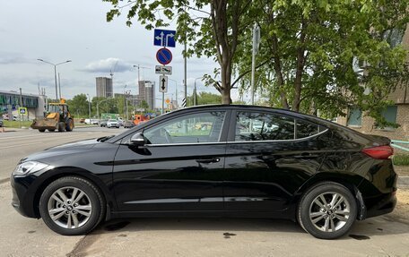 Hyundai Elantra VI рестайлинг, 2018 год, 1 630 000 рублей, 8 фотография
