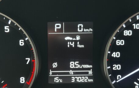 Hyundai Elantra VI рестайлинг, 2018 год, 1 630 000 рублей, 16 фотография