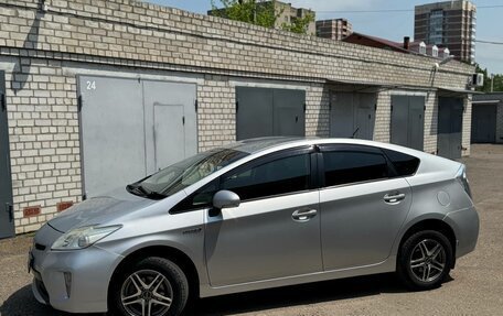 Toyota Prius, 2013 год, 875 000 рублей, 9 фотография