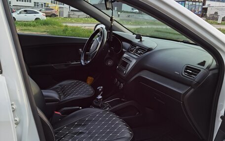 KIA Rio III рестайлинг, 2016 год, 850 000 рублей, 12 фотография