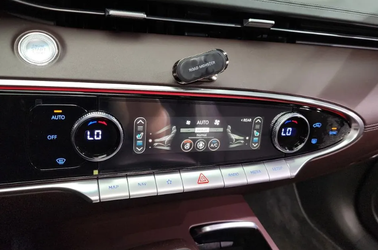 Genesis GV70, 2021 год, 4 200 000 рублей, 16 фотография