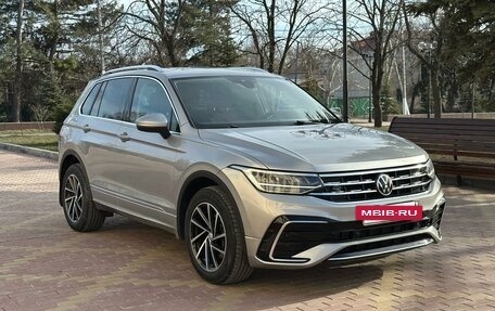 Volkswagen Tiguan II, 2021 год, 2 599 000 рублей, 5 фотография