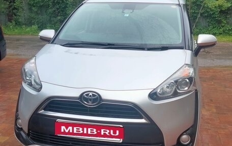 Toyota Sienta II, 2018 год, 1 150 000 рублей, 2 фотография