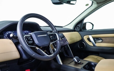 Land Rover Discovery Sport I рестайлинг, 2024 год, 6 699 500 рублей, 30 фотография