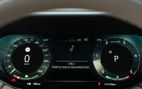 Land Rover Range Rover IV рестайлинг, 2024 год, 25 995 500 рублей, 38 фотография