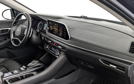 Hyundai Sonata VIII, 2020 год, 2 165 000 рублей, 13 фотография