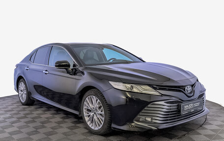 Toyota Camry, 2019 год, 2 700 000 рублей, 3 фотография