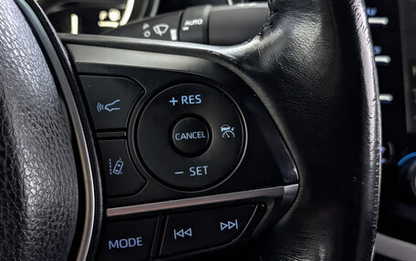 Toyota Camry, 2019 год, 2 700 000 рублей, 28 фотография