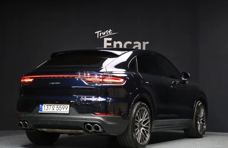 Porsche Cayenne Coupe I, 2023 год, 9 490 000 рублей, 2 фотография