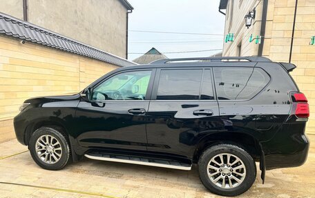 Toyota Land Cruiser Prado 150 рестайлинг 2, 2020 год, 7 000 000 рублей, 9 фотография