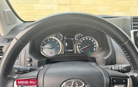 Toyota Land Cruiser Prado 150 рестайлинг 2, 2020 год, 7 000 000 рублей, 19 фотография