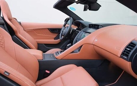 Jaguar F-Type I рестайлинг 2, 2024 год, 8 836 744 рублей, 16 фотография