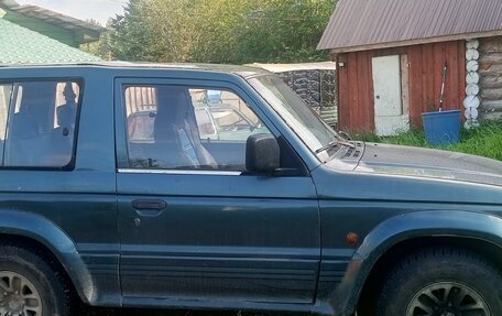 Mitsubishi Pajero III рестайлинг, 1992 год, 310 000 рублей, 2 фотография