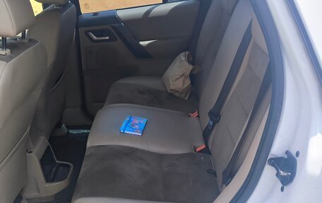 Land Rover Freelander II рестайлинг 2, 2011 год, 1 259 000 рублей, 6 фотография