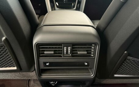 Porsche Cayenne III, 2024 год, 15 900 000 рублей, 16 фотография