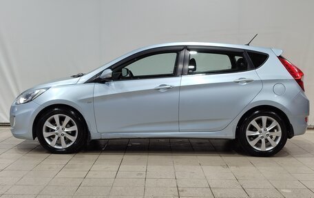 Hyundai Solaris II рестайлинг, 2011 год, 750 000 рублей, 8 фотография