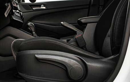 Hyundai Tucson III, 2019 год, 2 210 000 рублей, 23 фотография