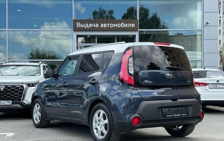 KIA Soul II рестайлинг, 2015 год, 1 250 000 рублей, 3 фотография