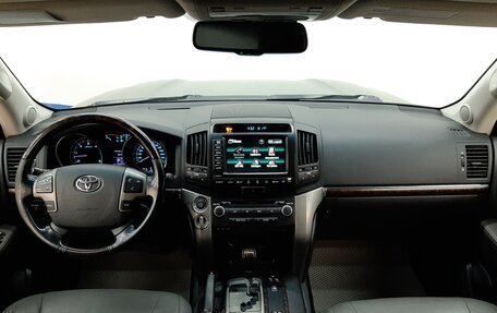 Toyota Land Cruiser 200, 2008 год, 2 320 000 рублей, 10 фотография