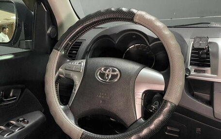 Toyota Hilux VII, 2015 год, 1 899 000 рублей, 14 фотография