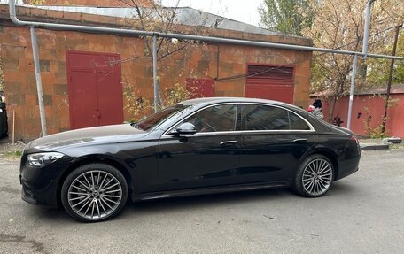 Mercedes-Benz S-Класс, 2022 год, 16 900 000 рублей, 2 фотография