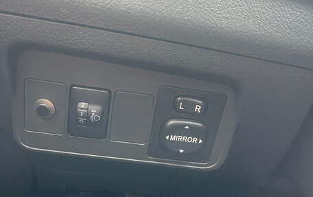 Toyota Corolla, 2011 год, 780 000 рублей, 11 фотография