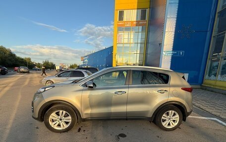 KIA Sportage IV рестайлинг, 2017 год, 1 750 000 рублей, 8 фотография