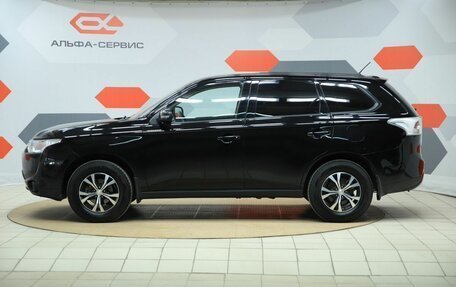 Mitsubishi Outlander III рестайлинг 3, 2014 год, 1 390 000 рублей, 8 фотография