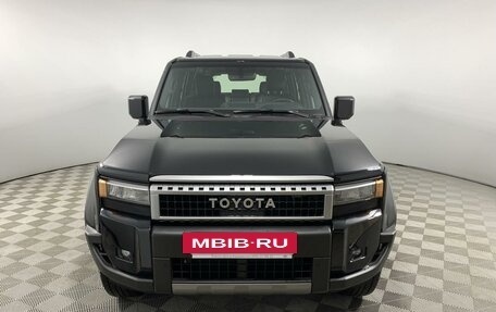 Toyota Land Cruiser Prado, 2024 год, 10 990 000 рублей, 2 фотография