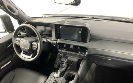 Toyota Land Cruiser Prado, 2024 год, 10 990 000 рублей, 11 фотография