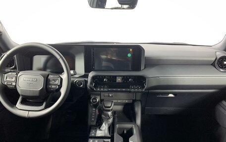 Toyota Land Cruiser Prado, 2024 год, 10 990 000 рублей, 14 фотография