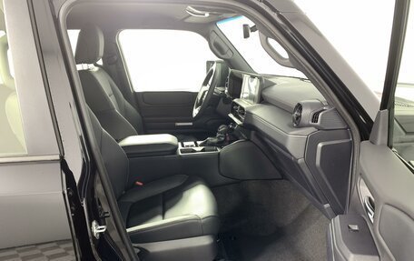 Toyota Land Cruiser Prado, 2024 год, 10 990 000 рублей, 20 фотография